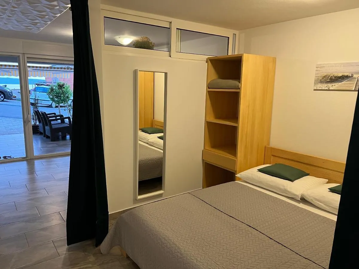 Apartmenthaus Suskovic Insel Krk Omišalj 0*,  Croazia