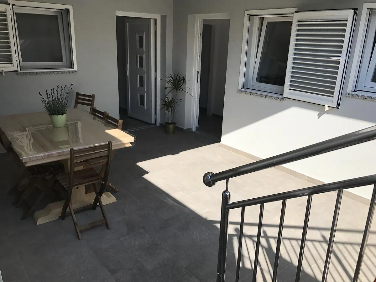Apartment Apartmenthaus Suskovic Insel Krk Omisalj